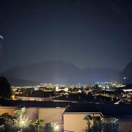 Appartamento Peppino Mit Seeblick Und Pool Riva del Garda Exterior foto